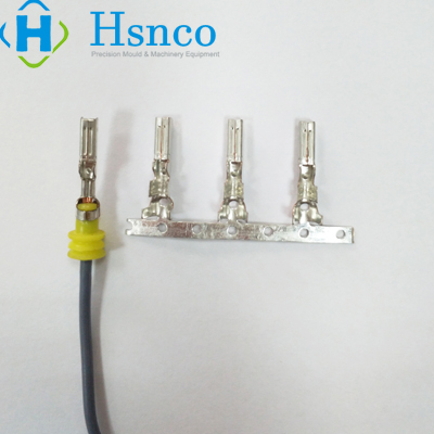 Khuôn dập đầu Cos dây điện